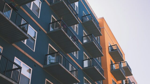Navigating the Habitational Insurance Market: 6 Essentials for Property Owners
